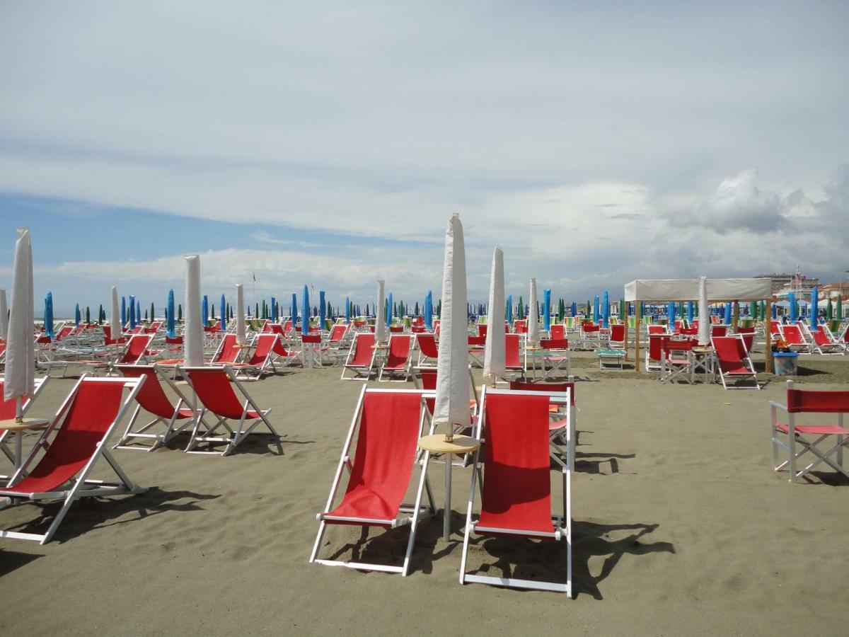 La Casetta Del Viaggiatore - "Traveller'S Home" Torre del Lago Puccini Dış mekan fotoğraf